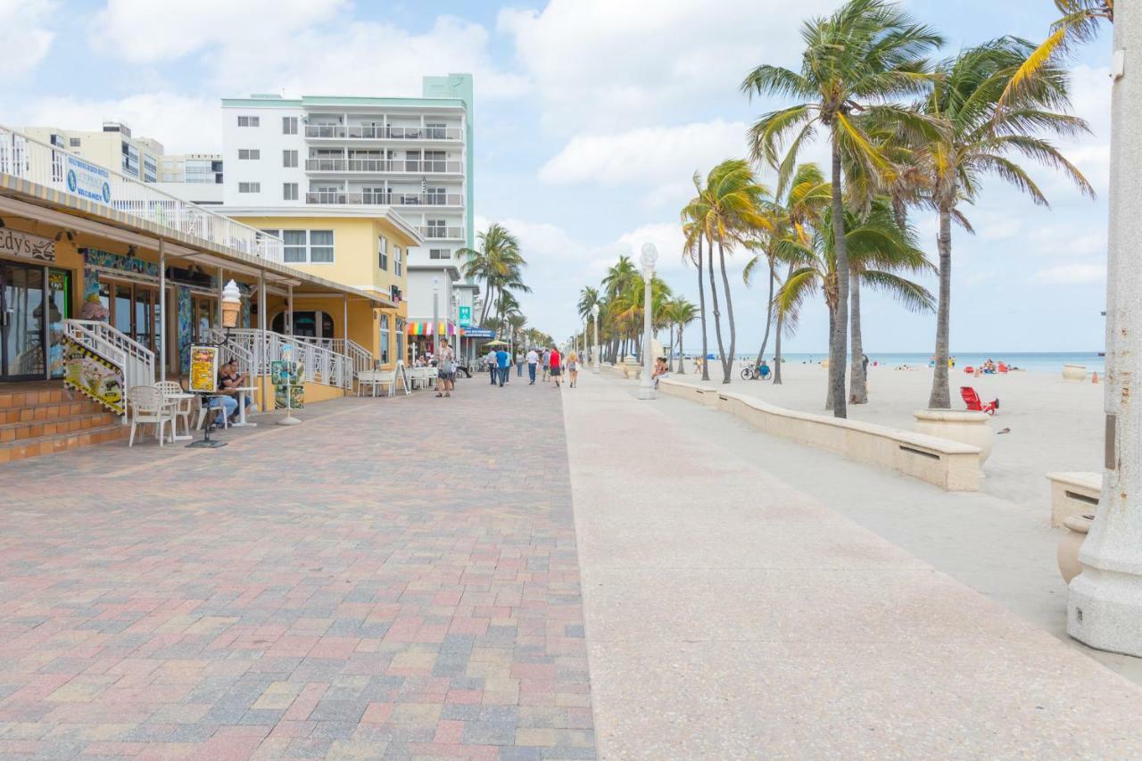 433 Studio Hollywood Beach Dania Beach Bagian luar foto