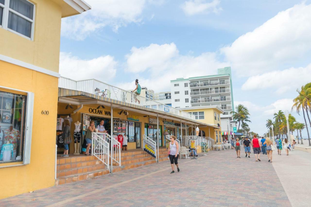 433 Studio Hollywood Beach Dania Beach Bagian luar foto